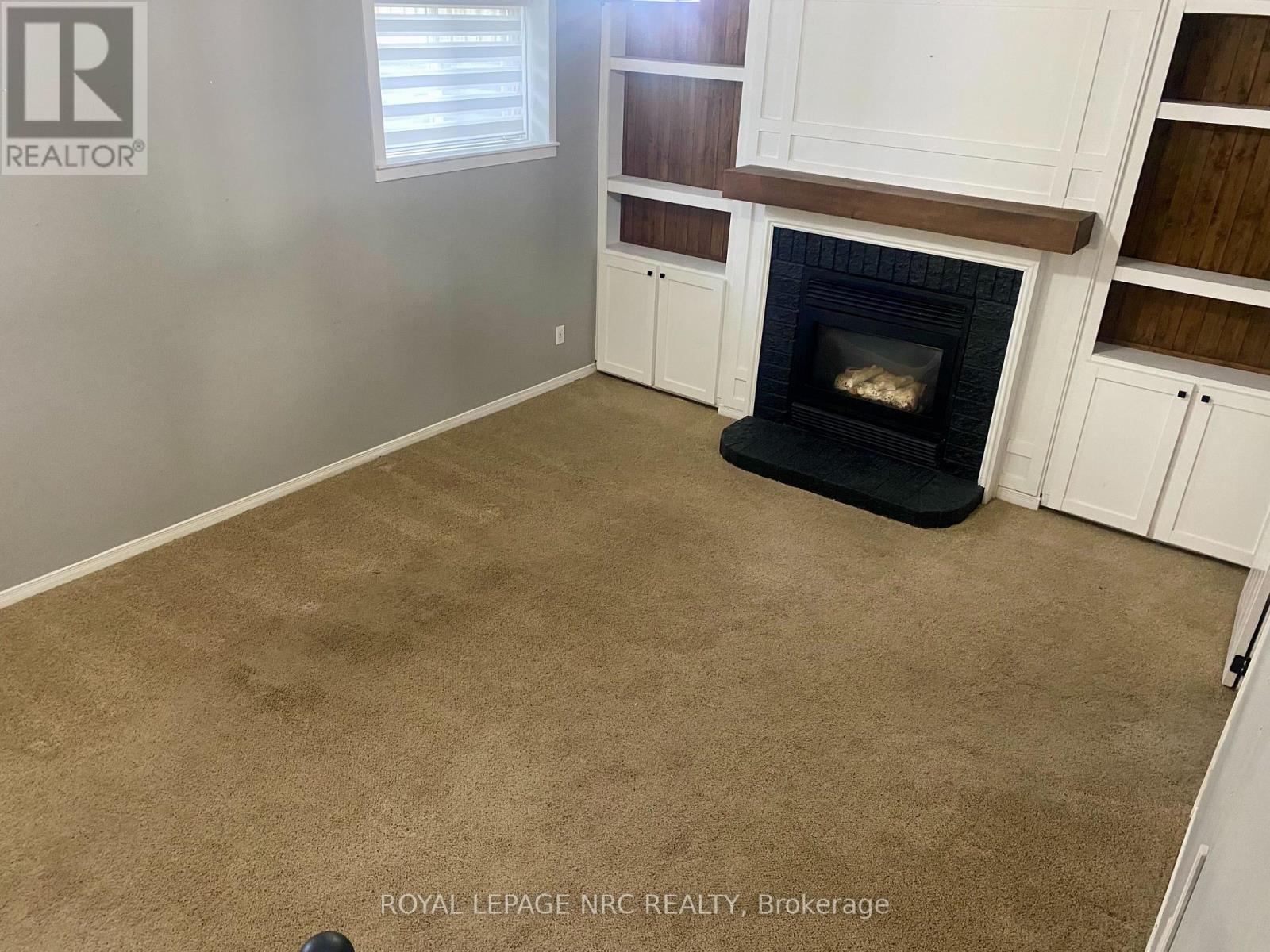 












3681 SUSSEX LANE

,
Fort Erie (Black Creek),




Ontario
L0S1S0

