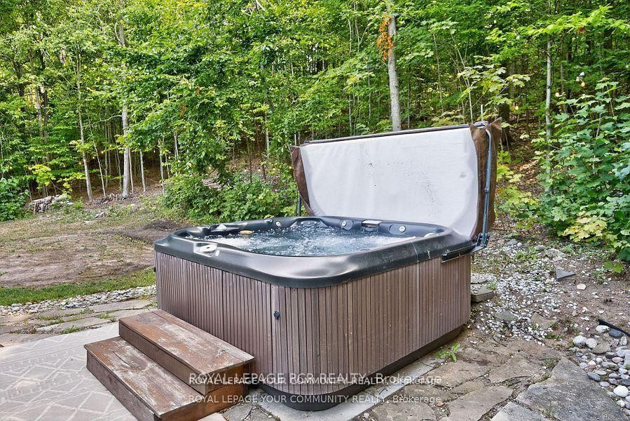 









135


Huronwoods

Drive,
Oro-Medonte,




ON
L0K 1E0

