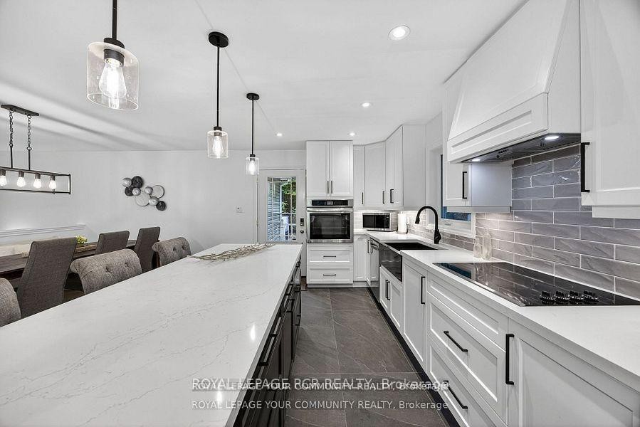









135


Huronwoods

Drive,
Oro-Medonte,




ON
L0K 1E0

