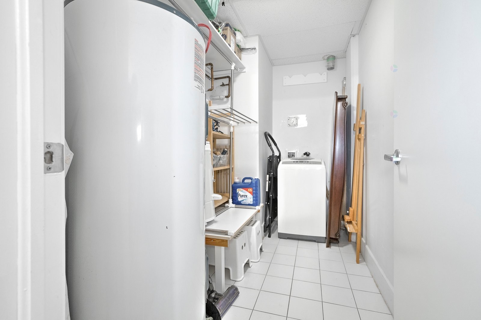 









2375


Av. Ekers

, 204,
Mont-Royal,




QC
H3S1C6

