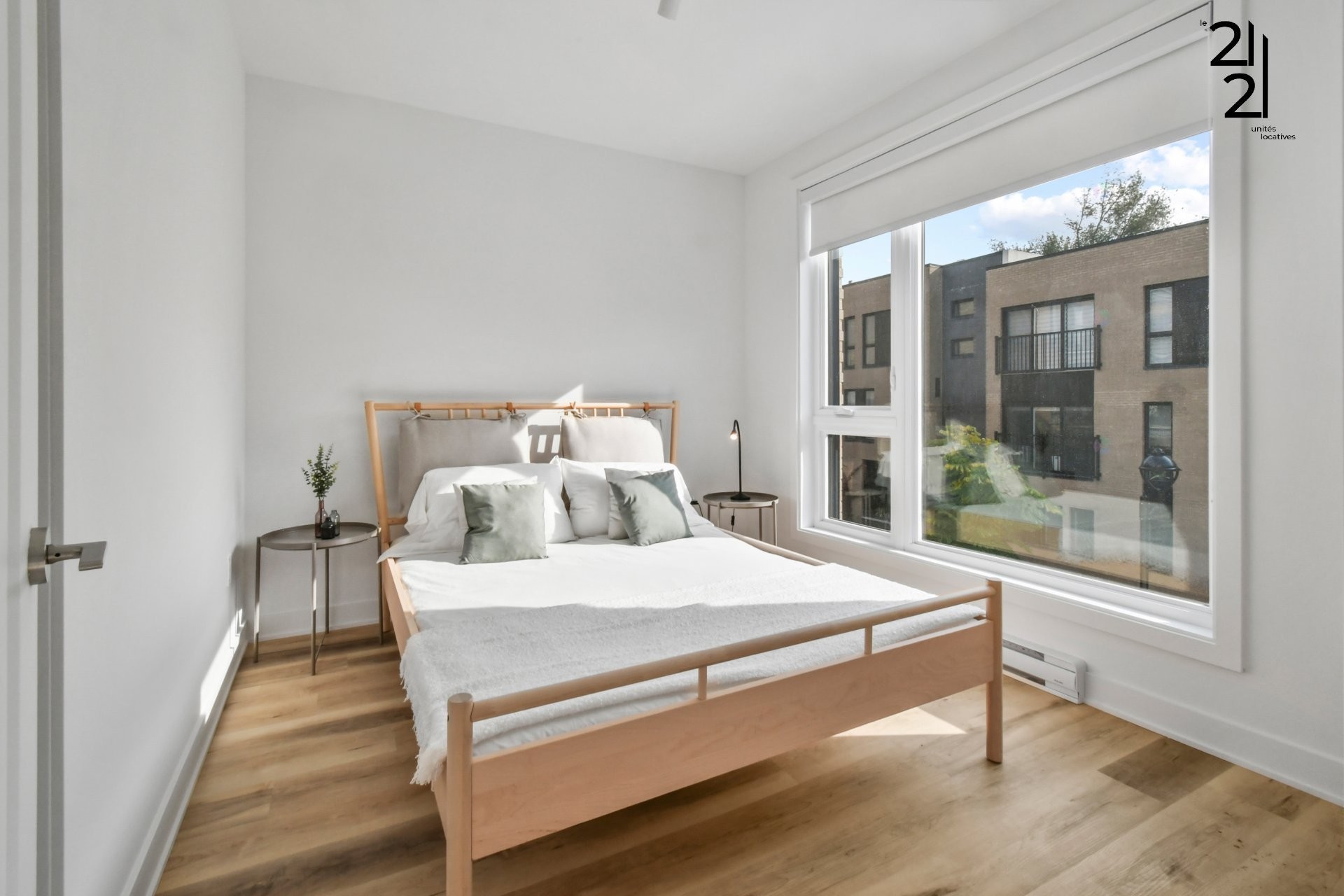 









2121


Av. Papineau

, 106,
Montréal (Ville-Marie),




QC
H2K4J5

