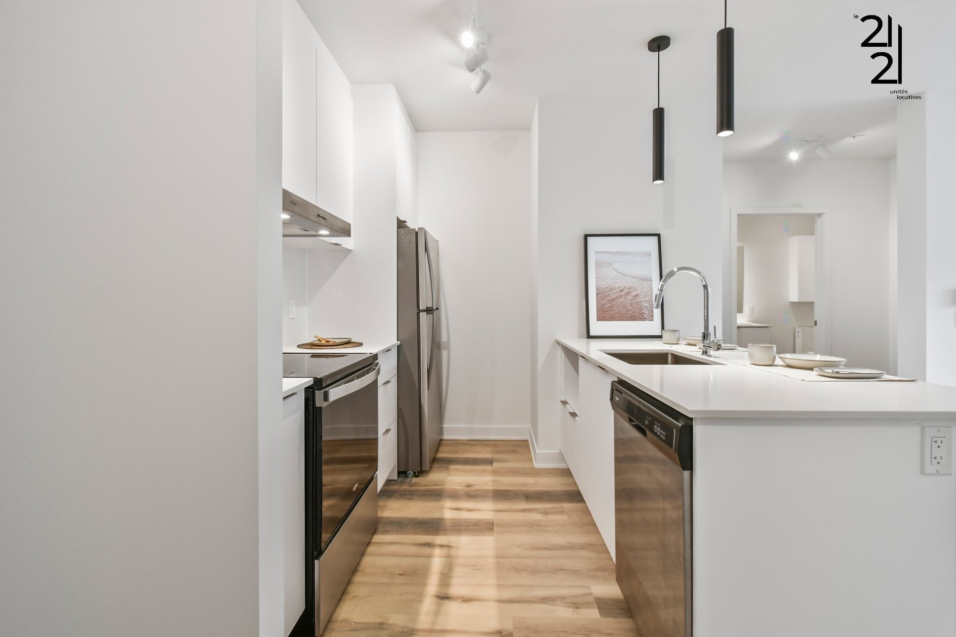 









2121


Av. Papineau

, 106,
Montréal (Ville-Marie),




QC
H2K4J5

