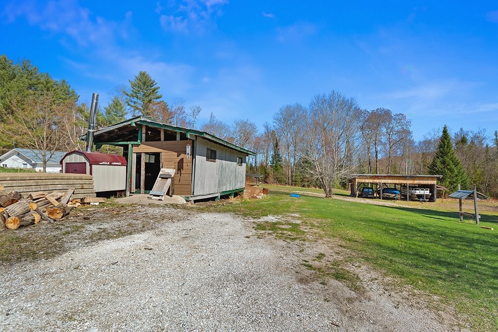 









127


Ch. Alie

,
Gracefield,




QC
J0X1W0

