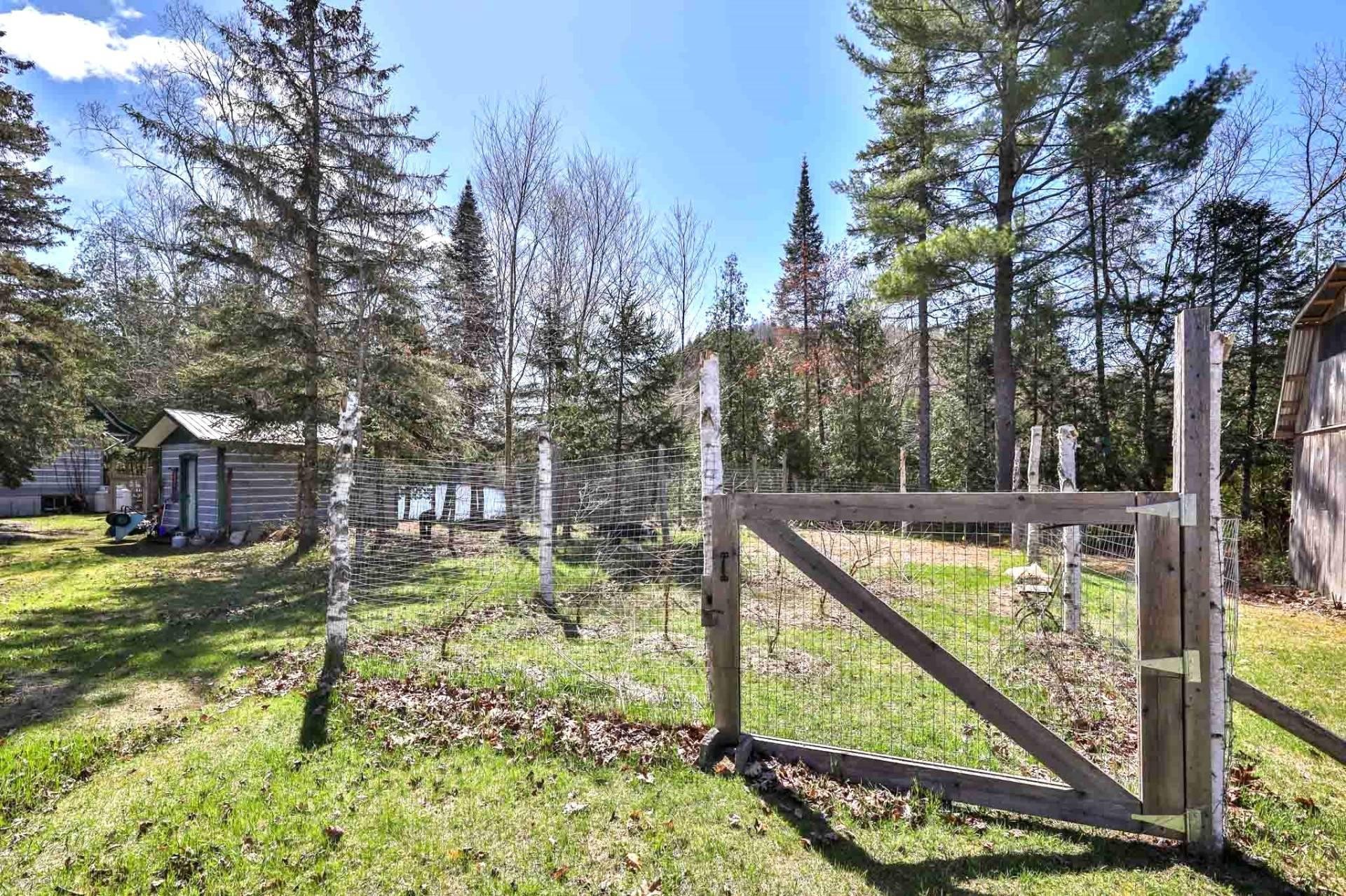 









218Z


Ch. Potvin

,
Duhamel,




QC
J0V1G0

