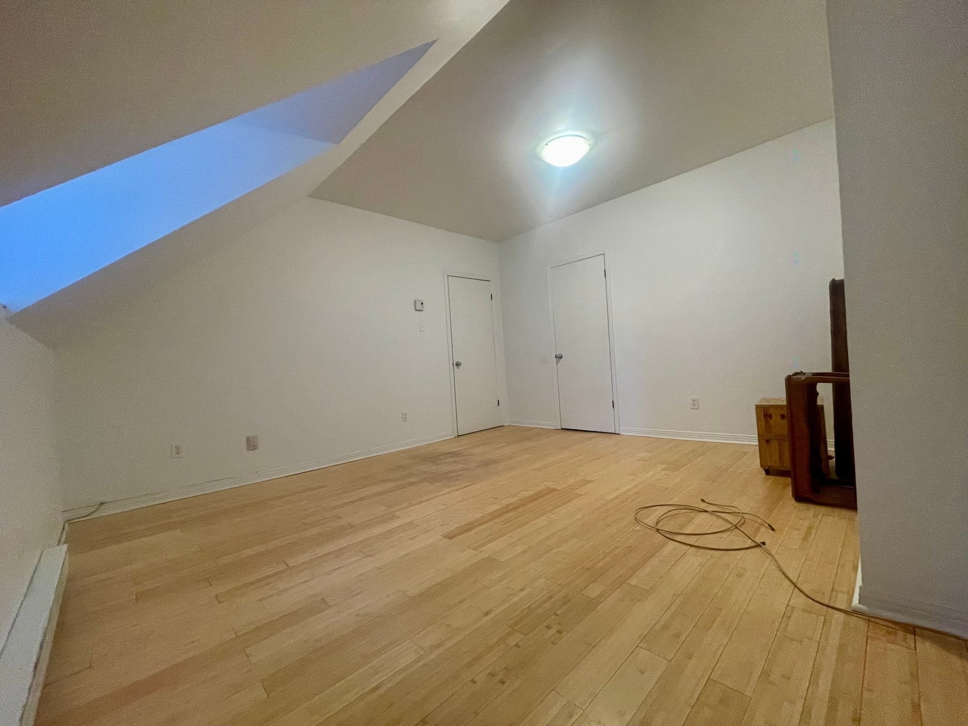 









1404


Rue St-Mathieu

, 3,
Montréal (Ville-Marie),




QC
H3H2H9

