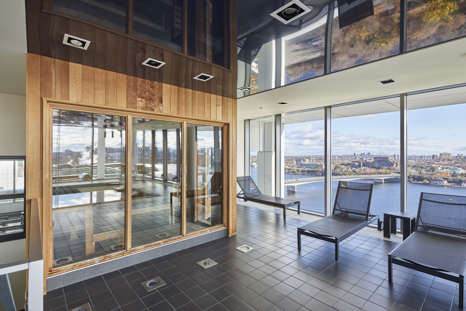 









185


Rue Laurier

, 505,
Gatineau (Hull),




QC
J8X0B2

