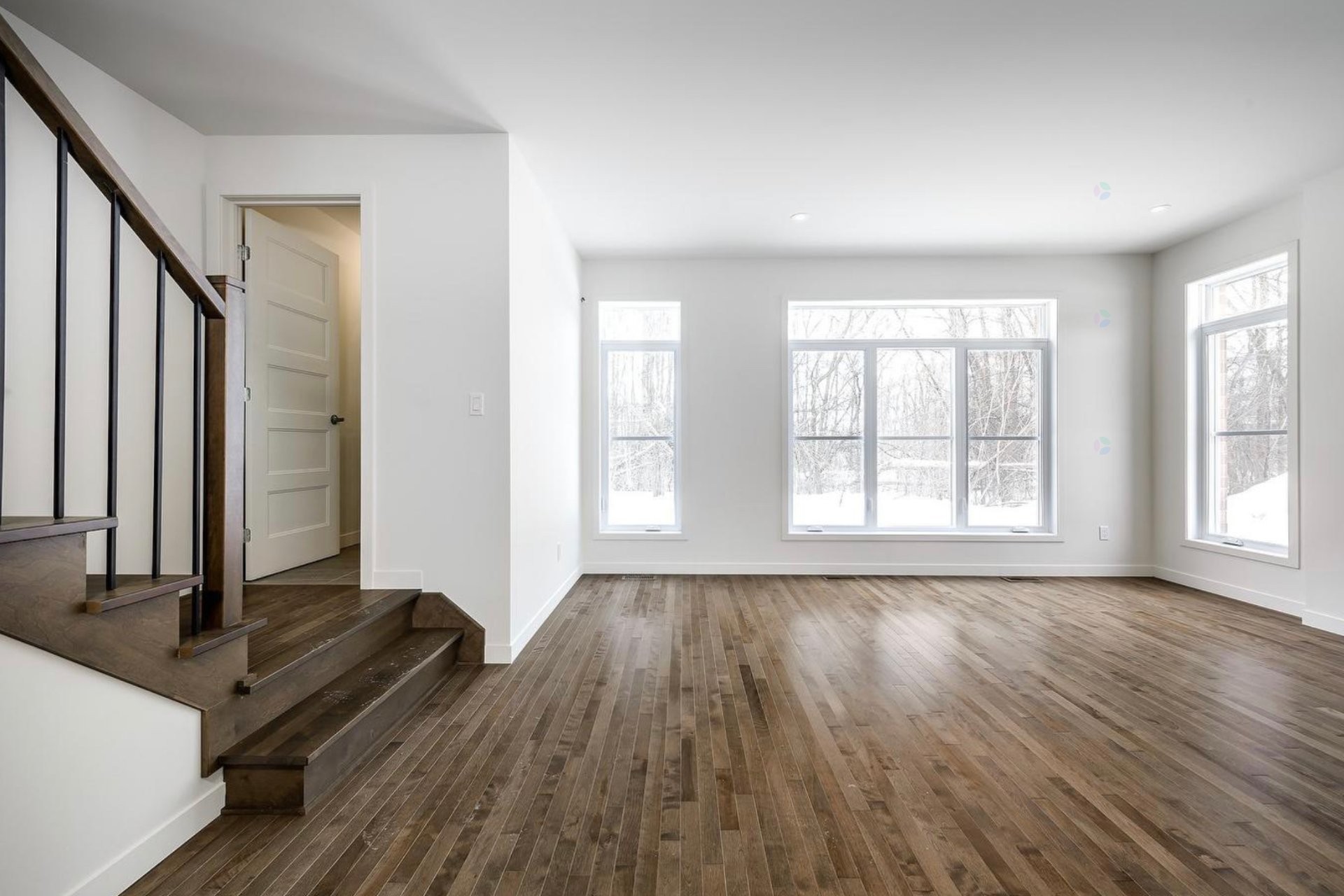 









221


Av. Mason

,
Pointe-Claire,




QC
H9R0E6

