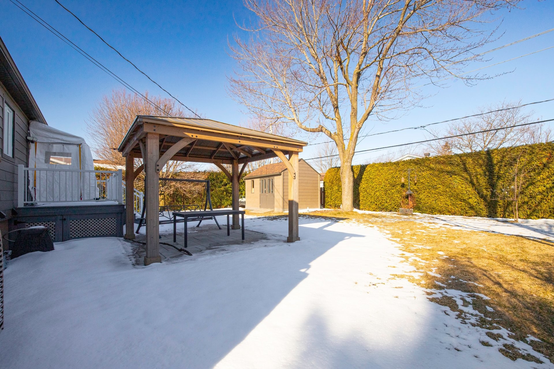 









1849


Rue De Lanaudière

,
Sainte-Julie,




QC
J3E1B6

