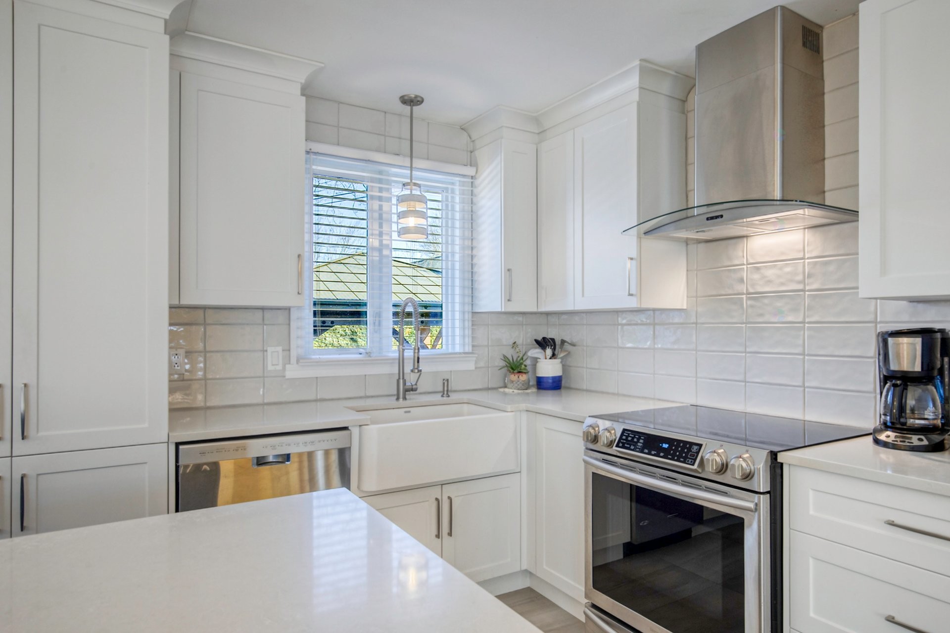 









1849


Rue De Lanaudière

,
Sainte-Julie,




QC
J3E1B6

