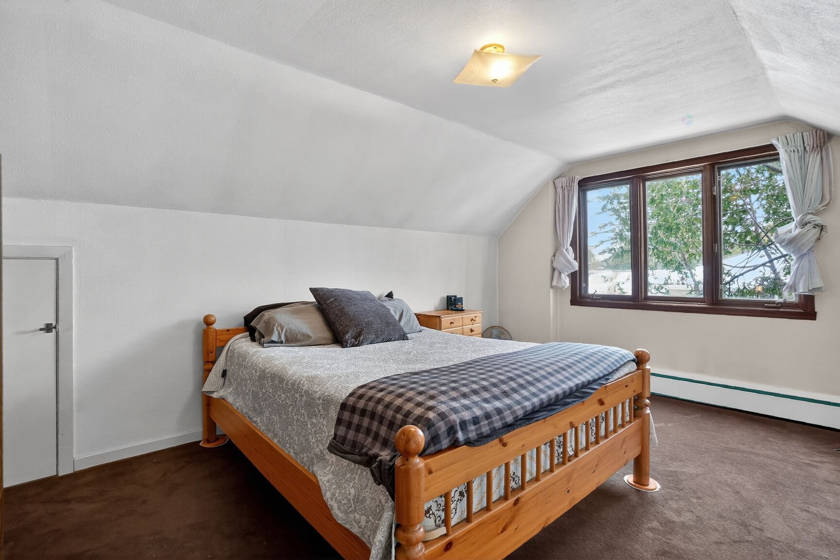 









153


Av. de Spartan Crescent

,
Pointe-Claire,




QC
H9R3R4

