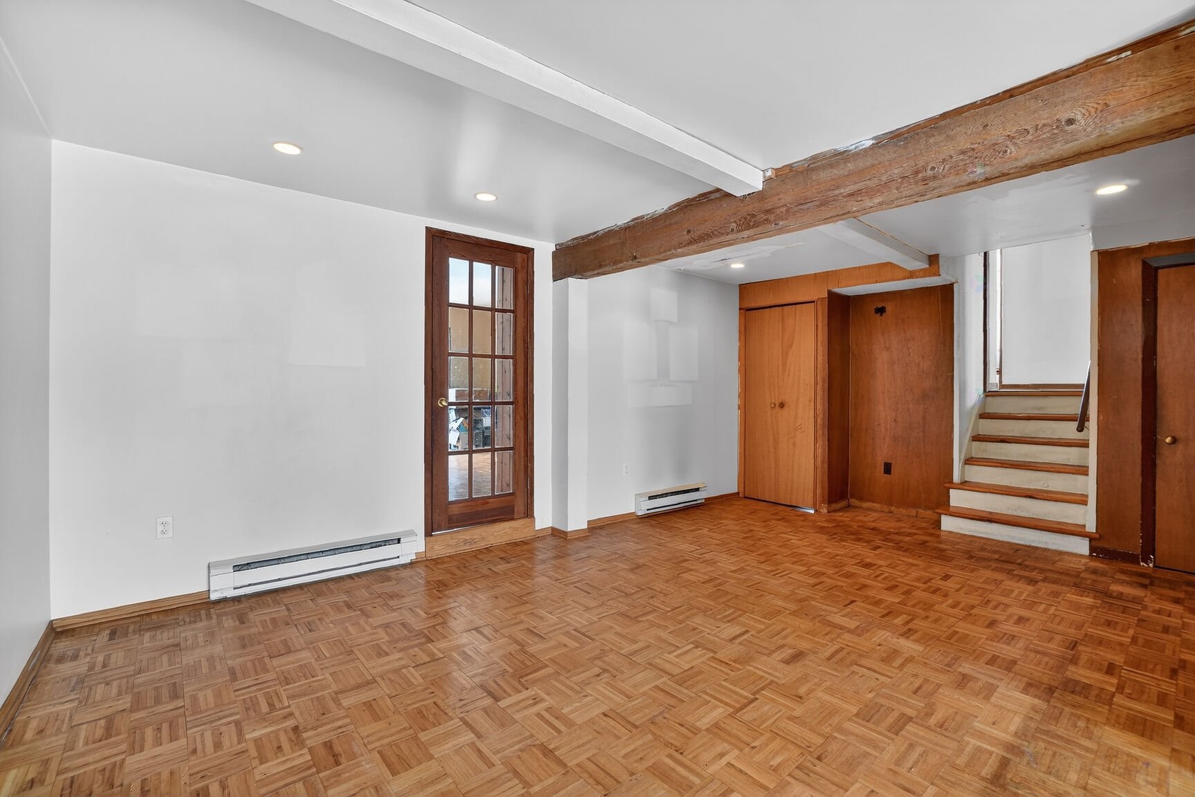 









153


Av. de Spartan Crescent

,
Pointe-Claire,




QC
H9R3R4

