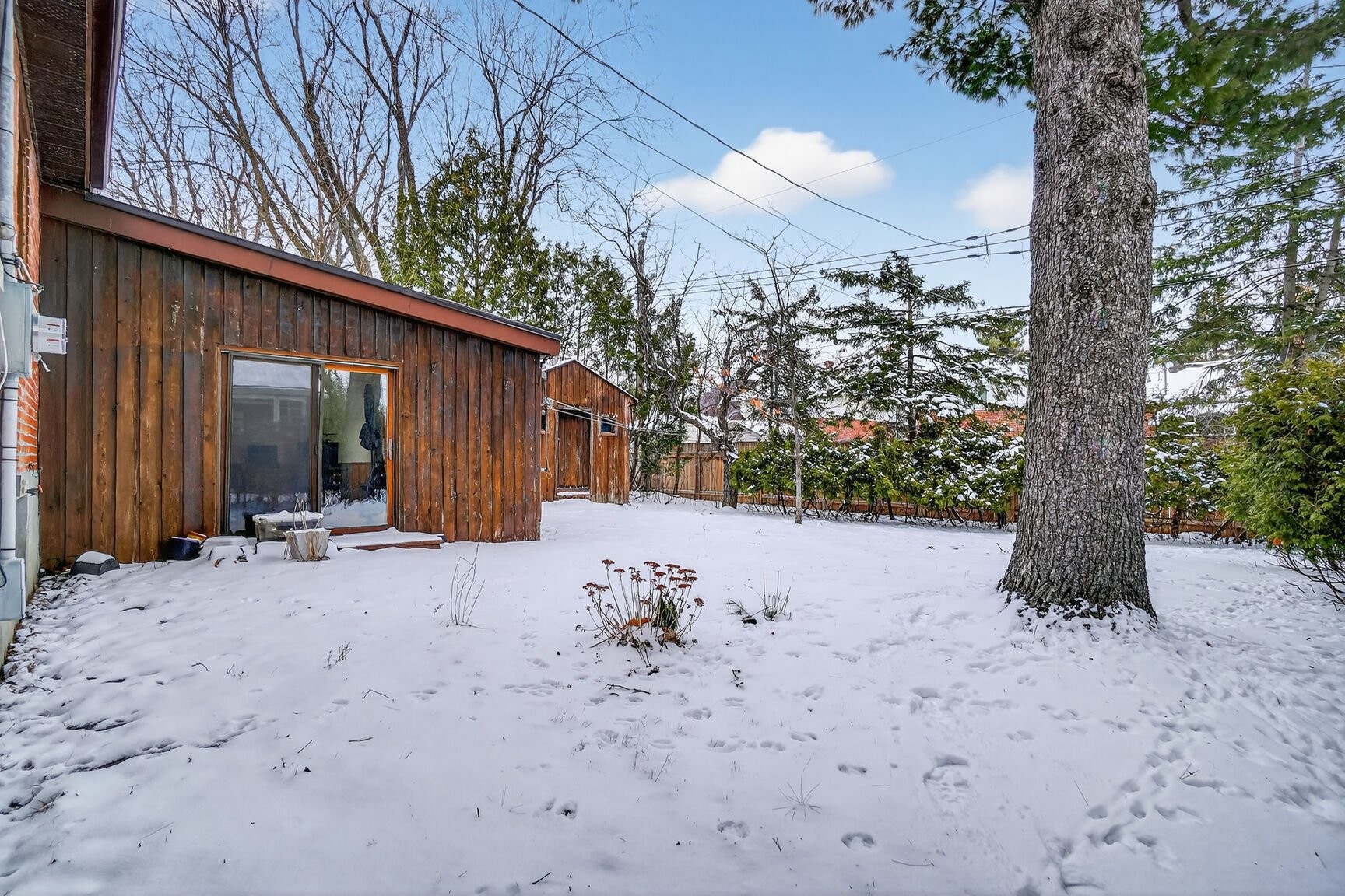 









153


Av. de Spartan Crescent

,
Pointe-Claire,




QC
H9R3R4


