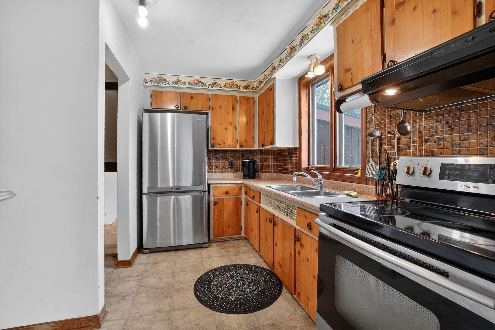 









153


Av. de Spartan Crescent

,
Pointe-Claire,




QC
H9R3R4

