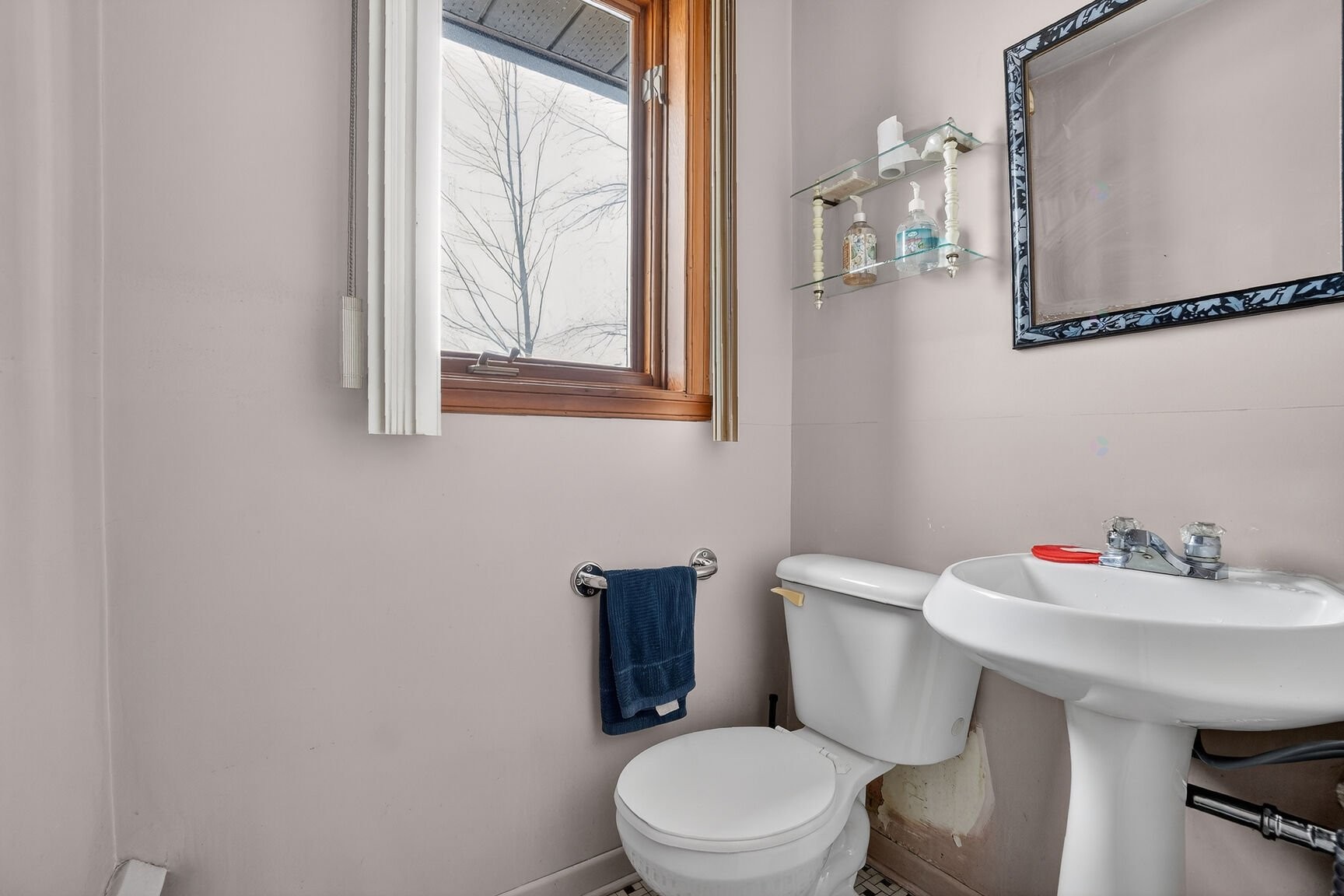 









153


Av. de Spartan Crescent

,
Pointe-Claire,




QC
H9R3R4

