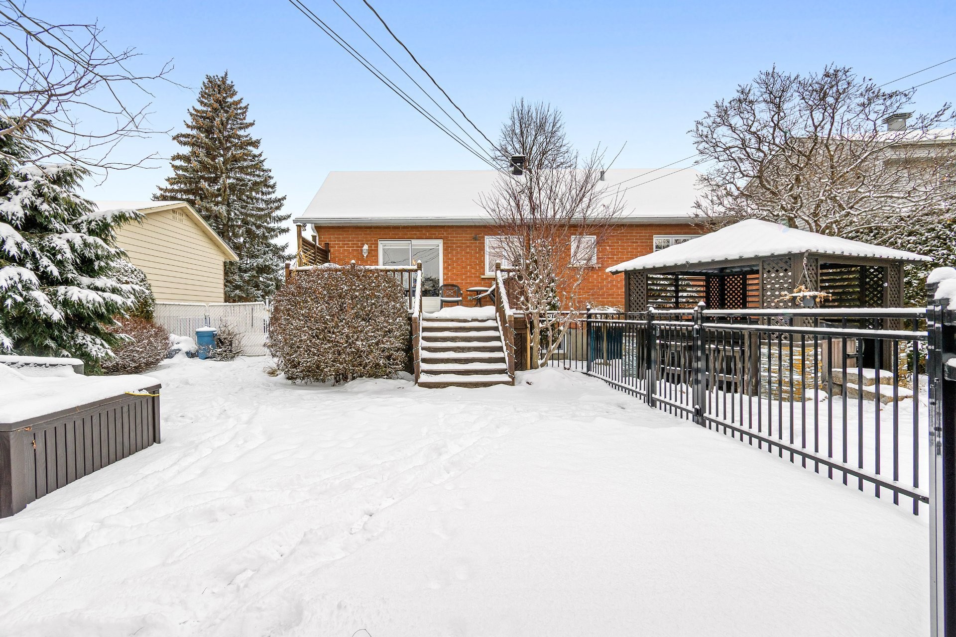 









30


Rue Jolicoeur

,
Repentigny (Repentigny),




QC
J6A6T6

