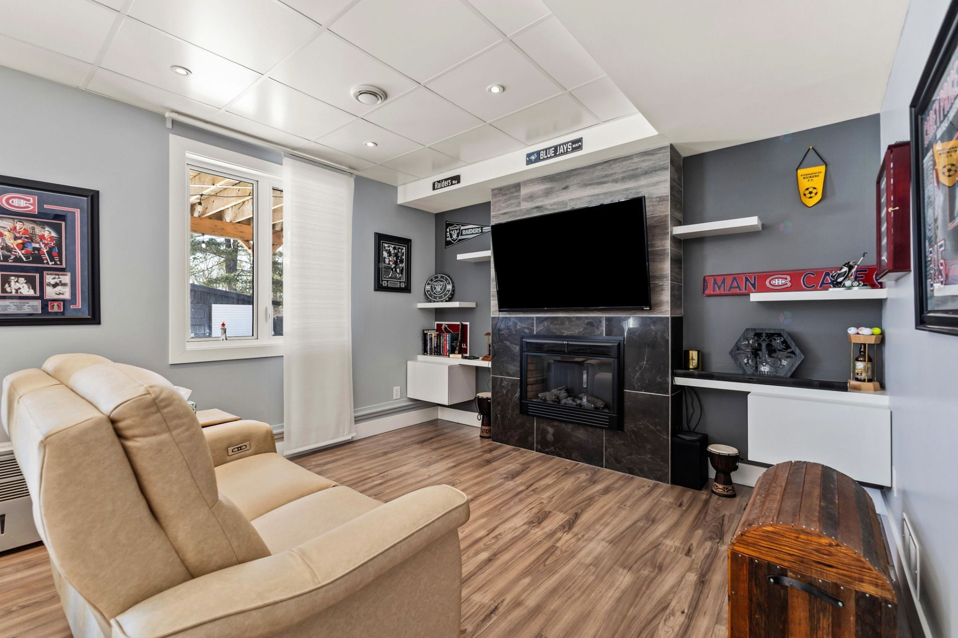 









464


Rue Jeannine-Grégoire-Ross

,
Gatineau (Gatineau),




QC
J8P0C5

