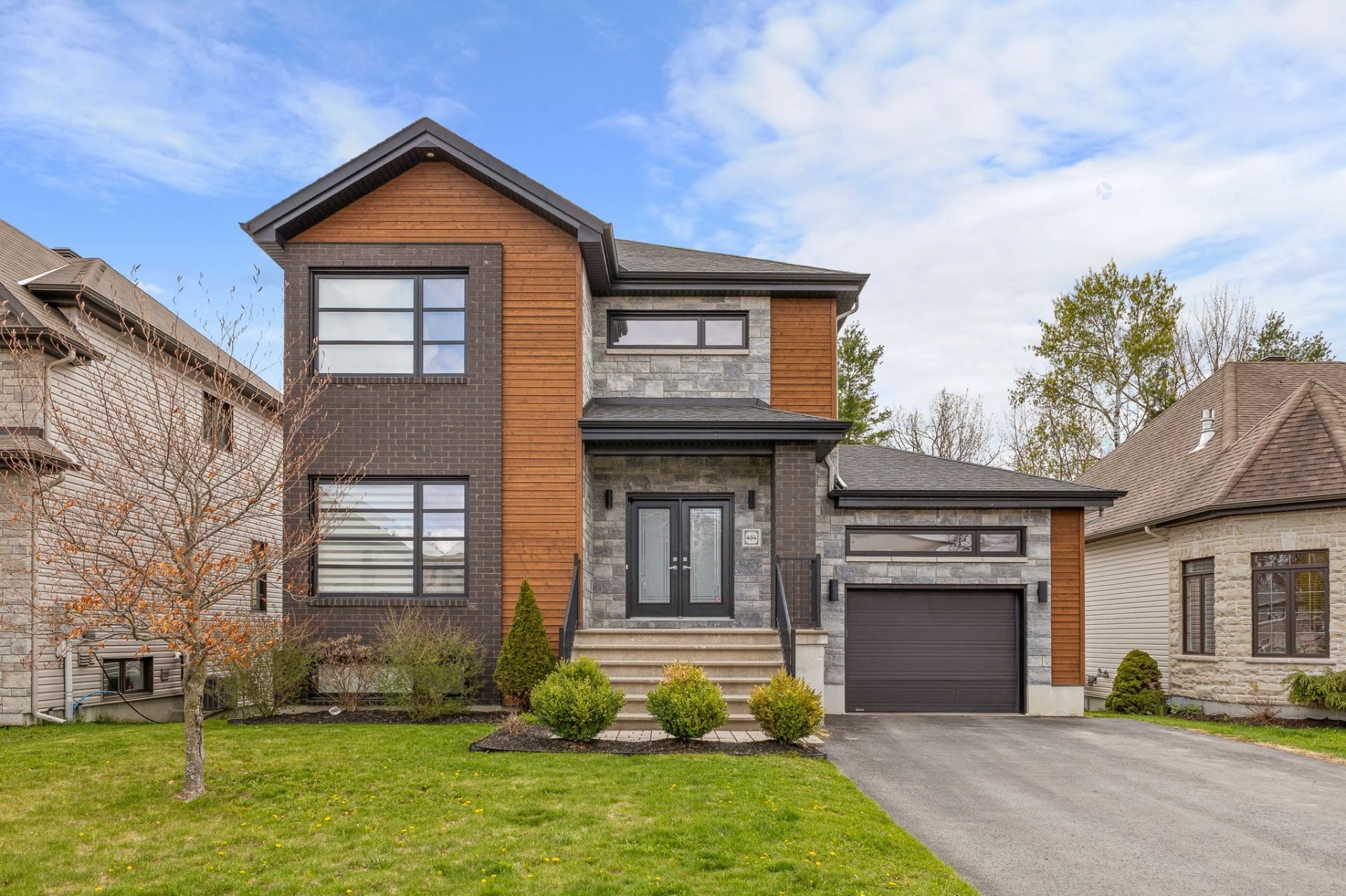 









464


Rue Jeannine-Grégoire-Ross

,
Gatineau (Gatineau),




QC
J8P0C5

