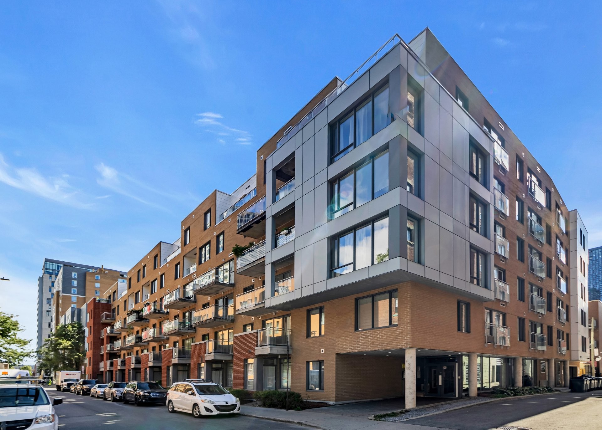 









1248


Av. de l'Hôtel-de-Ville

, 318,
Montréal (Ville-Marie),




QC
H2X0B9

