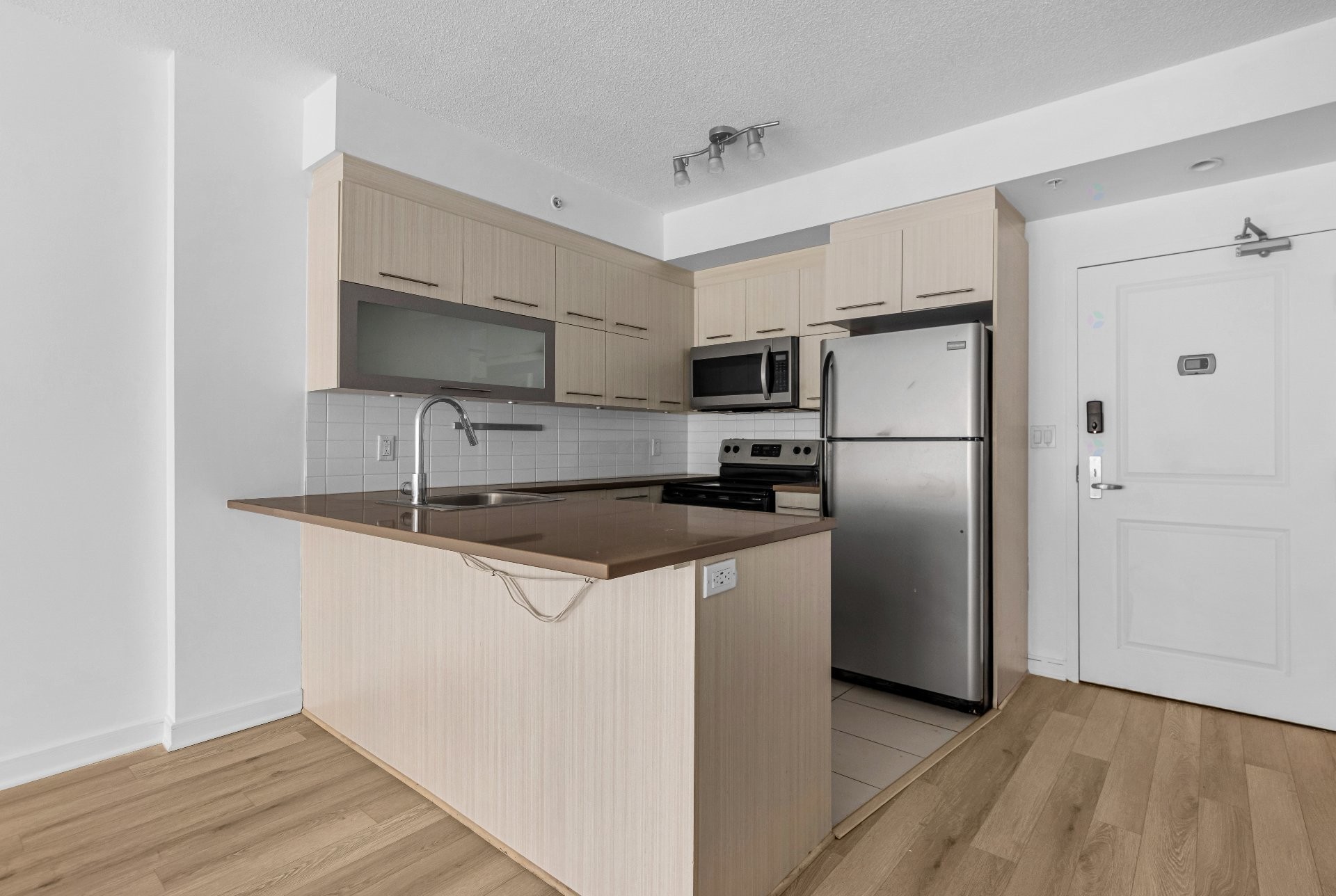 









1248


Av. de l'Hôtel-de-Ville

, 318,
Montréal (Ville-Marie),




QC
H2X0B9

