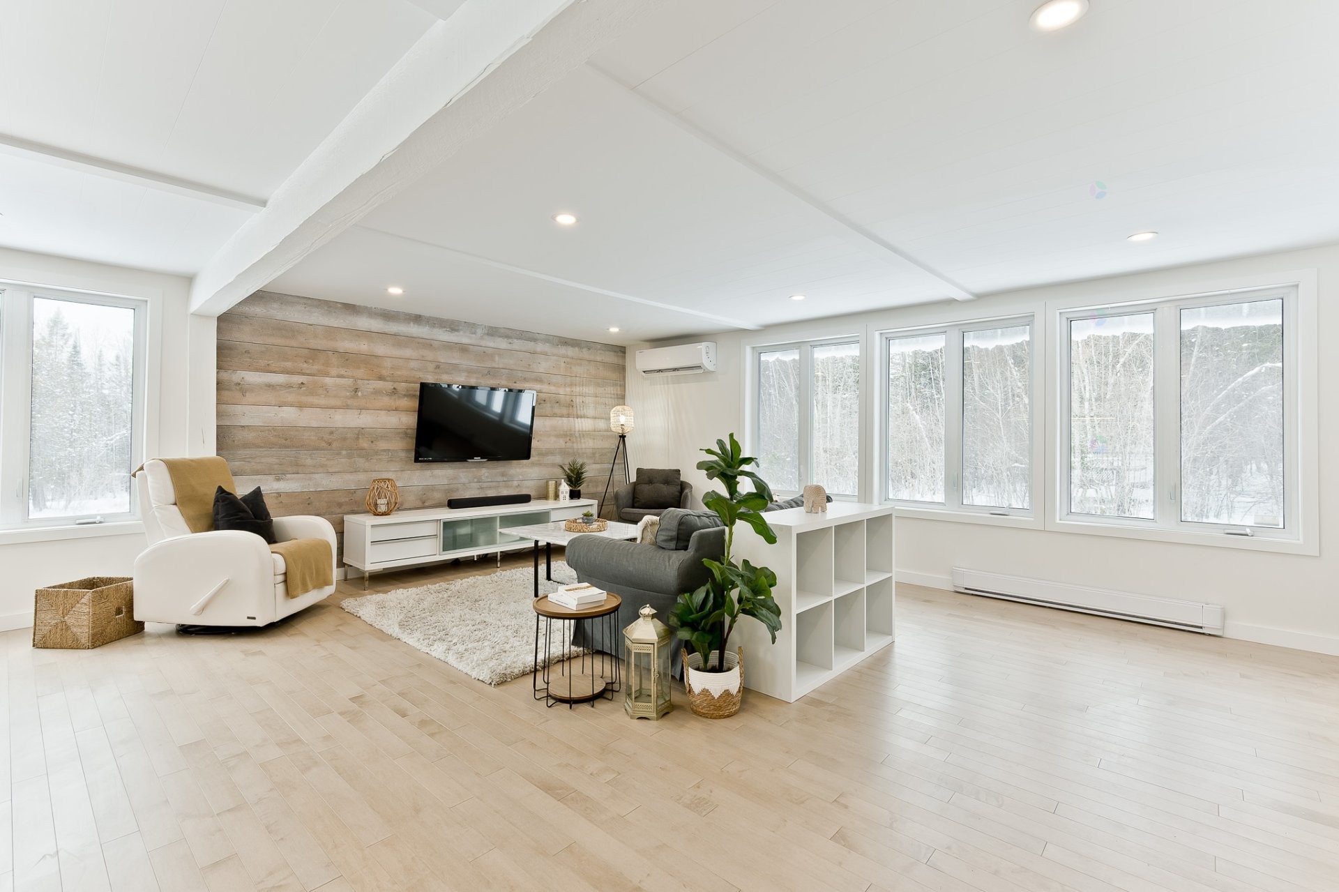 









7005


Ch. de Westleyville

,
Ascot Corner,




QC
J0B1A0

