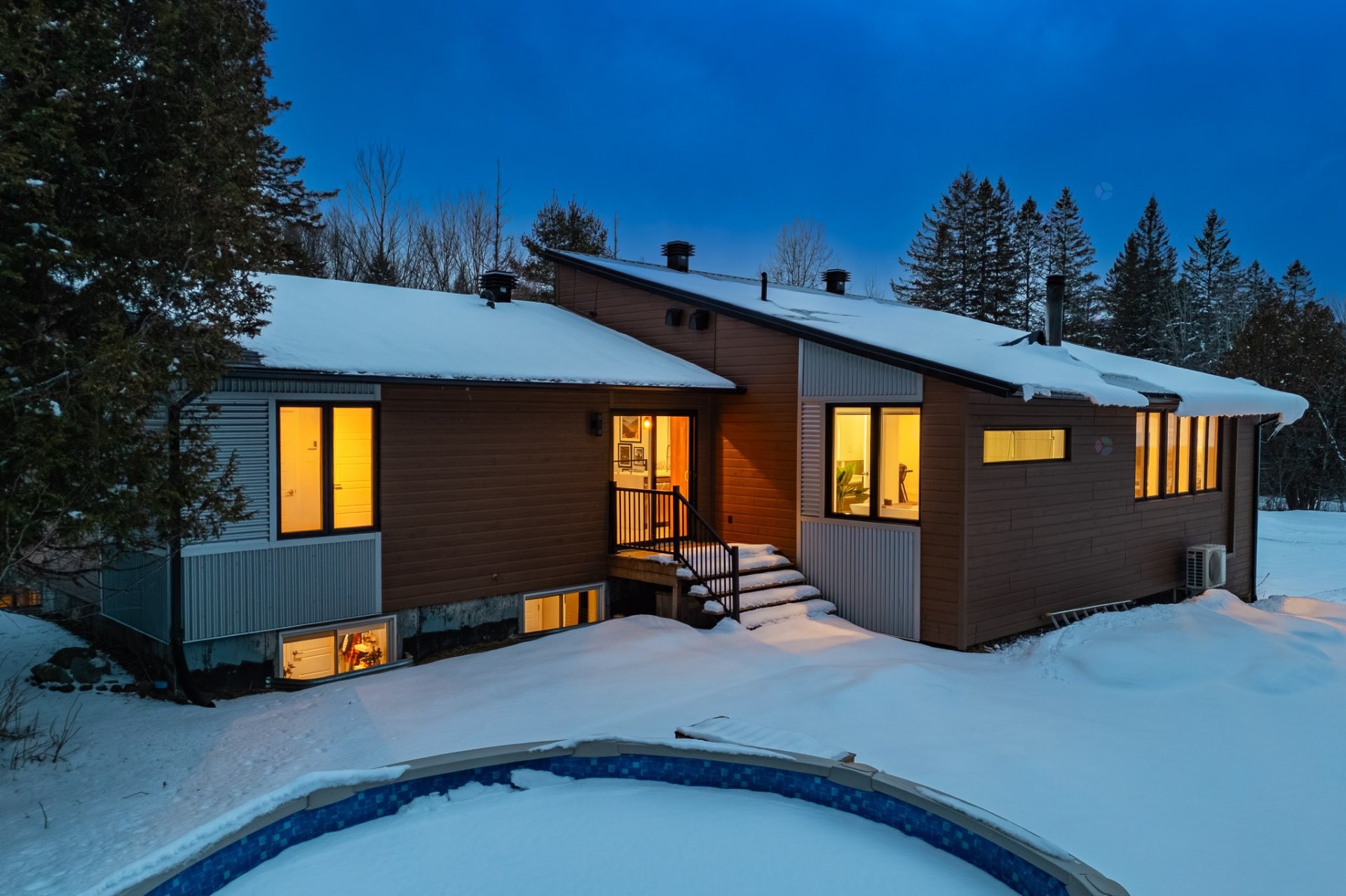 









7005


Ch. de Westleyville

,
Ascot Corner,




QC
J0B1A0

