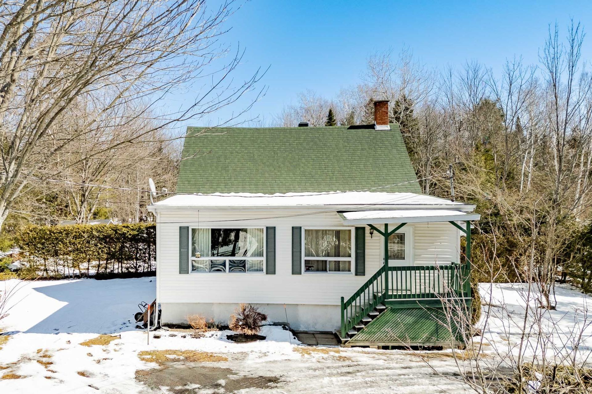









4345


Ch. Rhéaume

,
Sherbrooke (Brompton/Rock Forest/Saint-Élie/Deauville),




QC
J1R0A2

