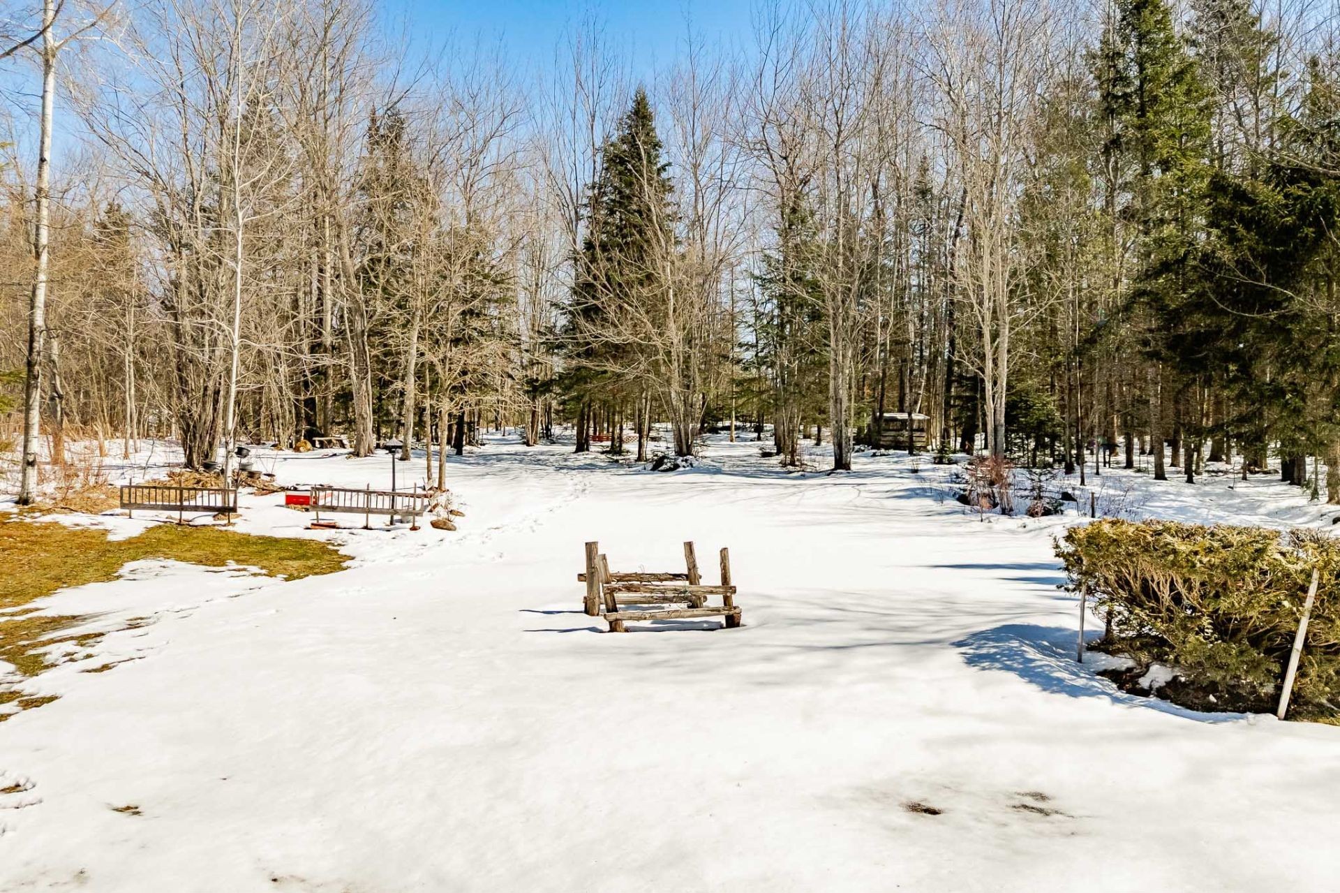 









4345


Ch. Rhéaume

,
Sherbrooke (Brompton/Rock Forest/Saint-Élie/Deauville),




QC
J1R0A2


