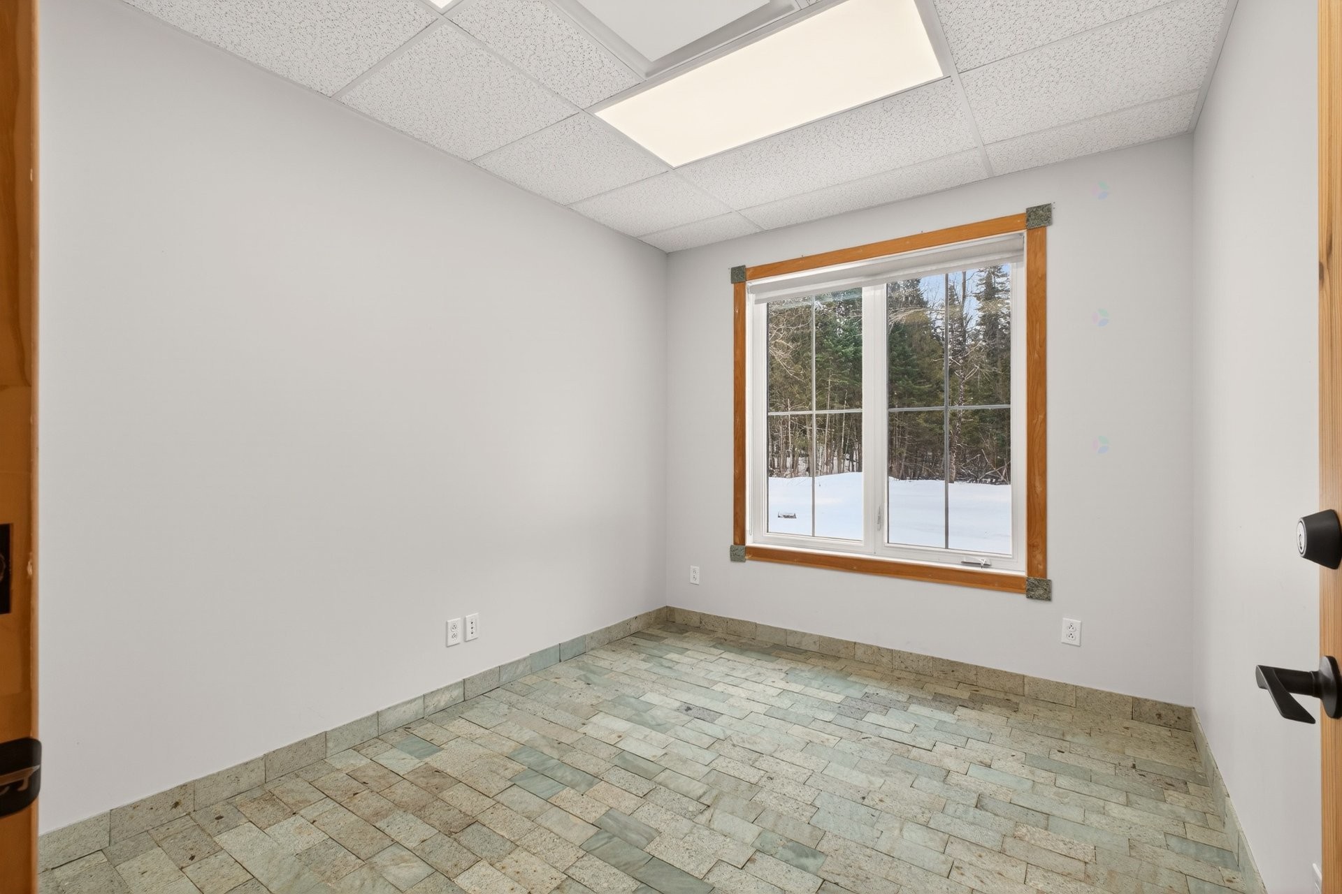 









343


Route Missisquoi

,
Bolton-Est,




QC
J0E1G0

