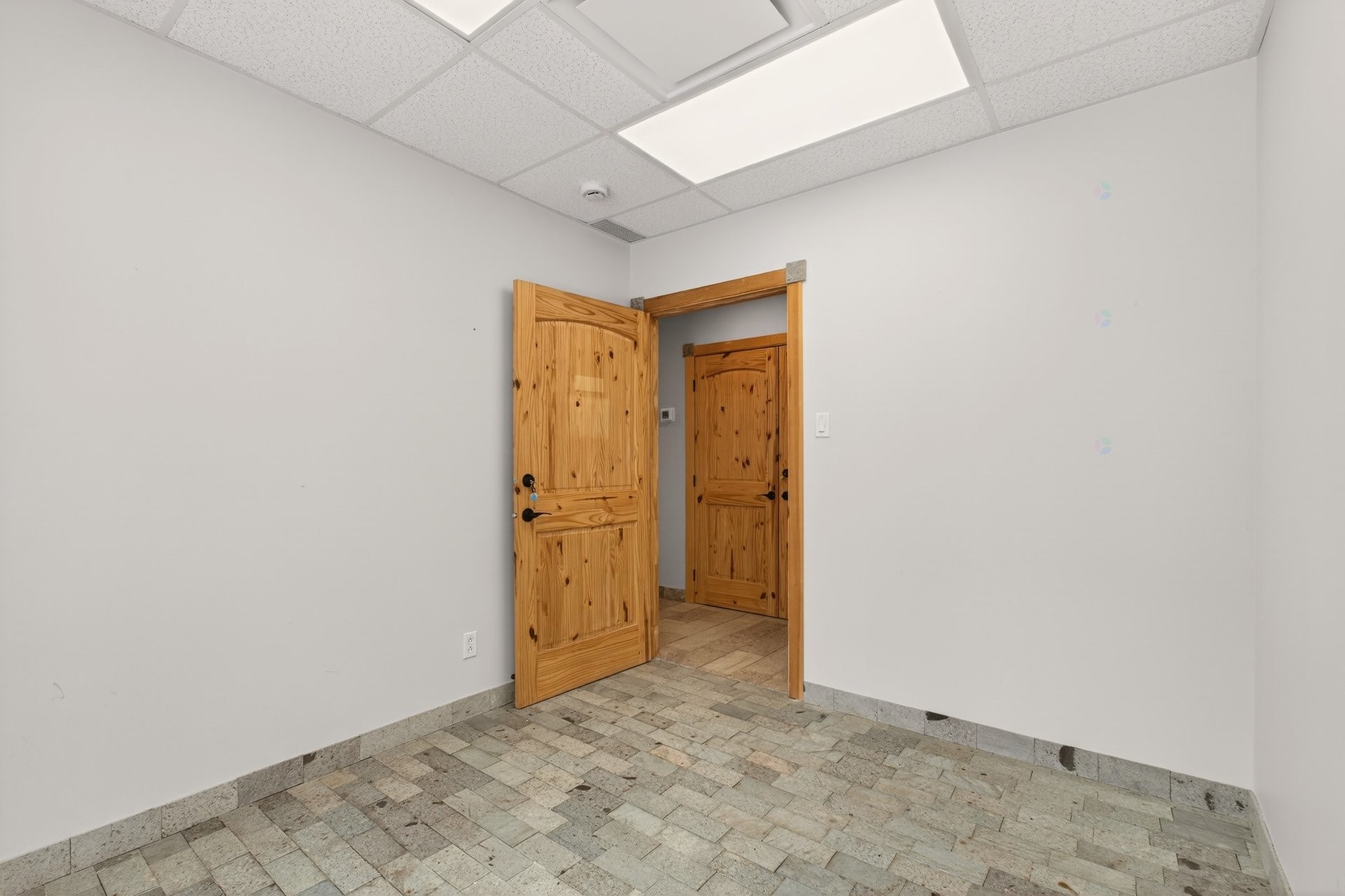 









343


Route Missisquoi

,
Bolton-Est,




QC
J0E1G0

