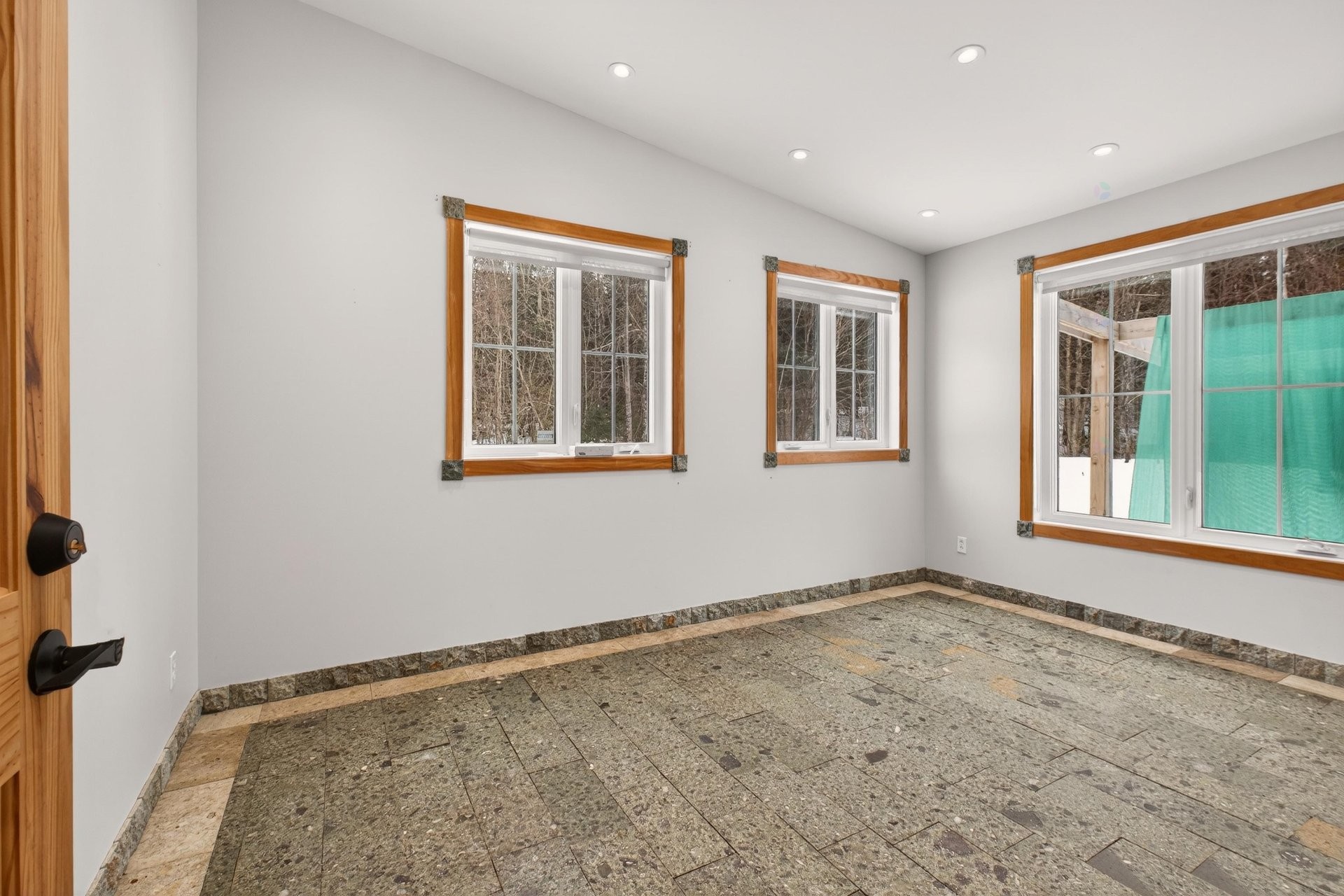 









343


Route Missisquoi

,
Bolton-Est,




QC
J0E1G0

