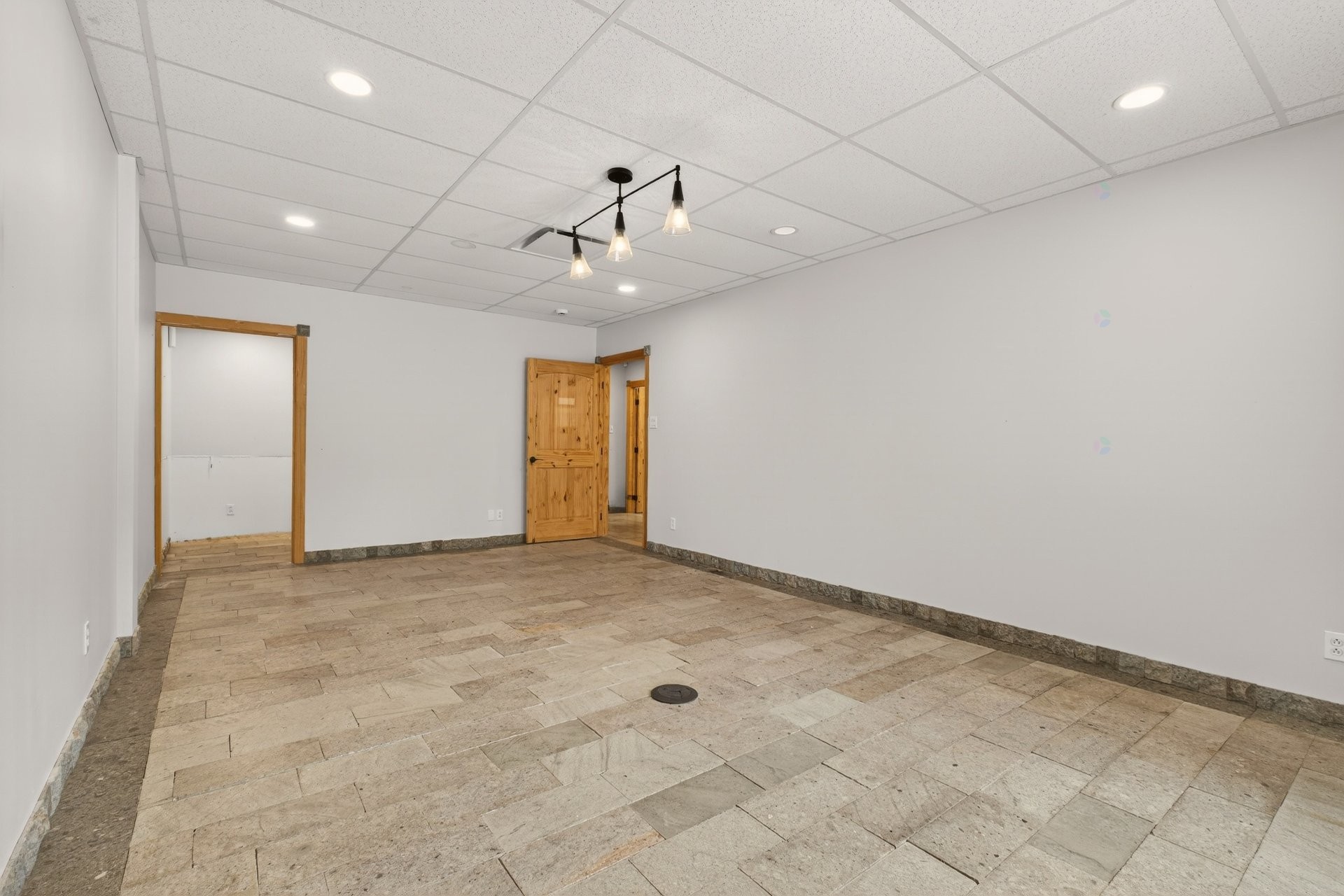 









343


Route Missisquoi

,
Bolton-Est,




QC
J0E1G0

