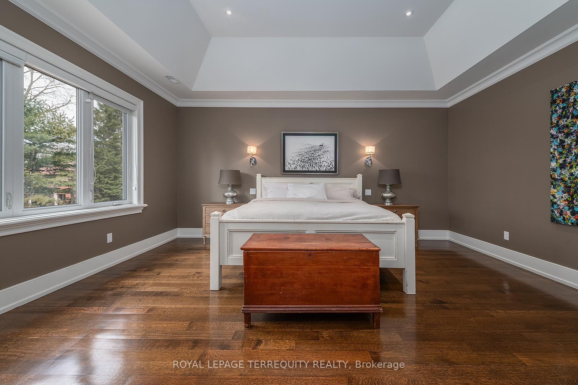 









72


EAGLE

Road,
Toronto,




ON
M8Z 4J2

