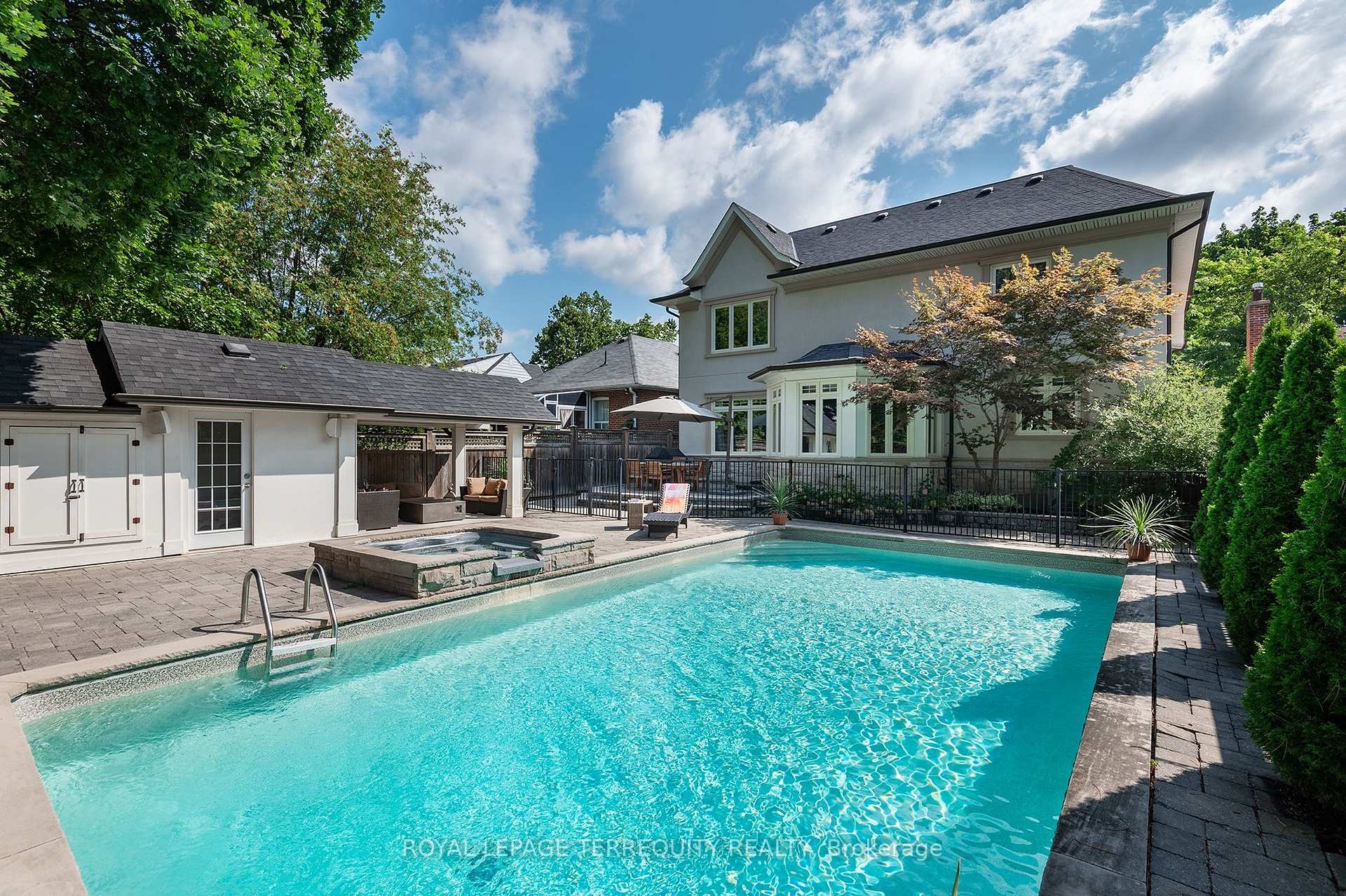 









72


EAGLE

Road,
Toronto,




ON
M8Z 4J2

