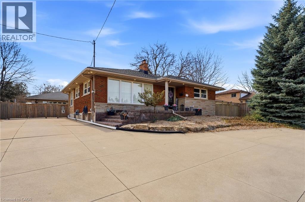 












473 MOHAWK Road W

,
Hamilton,




Ontario
L9C1X3

