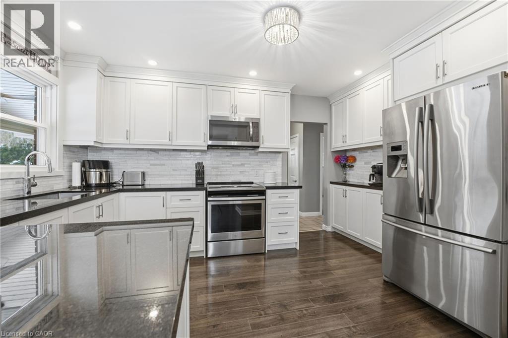 












473 MOHAWK Road W

,
Hamilton,




Ontario
L9C1X3

