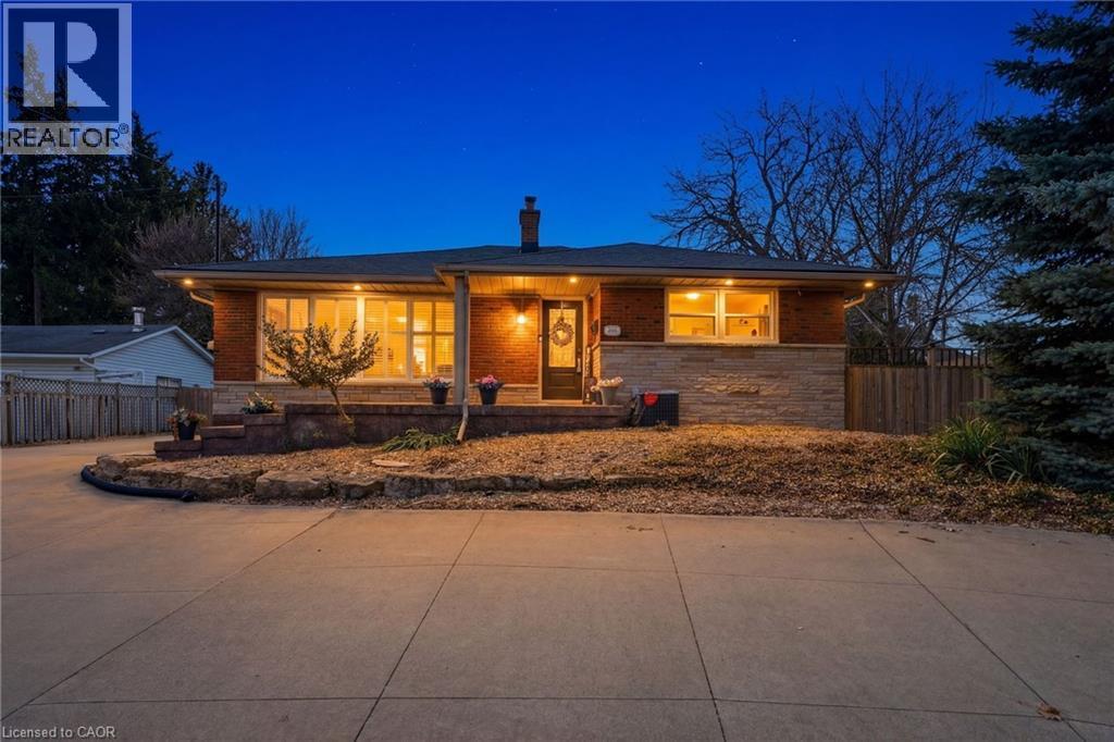 












473 MOHAWK Road W

,
Hamilton,




Ontario
L9C1X3

