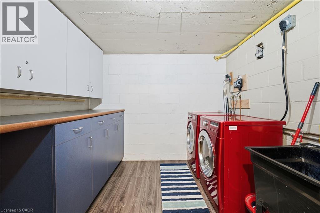 












473 MOHAWK Road W

,
Hamilton,




Ontario
L9C1X3

