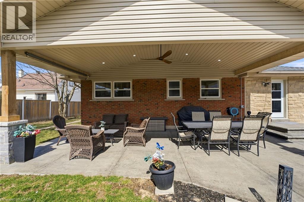 












473 MOHAWK Road W

,
Hamilton,




Ontario
L9C1X3

