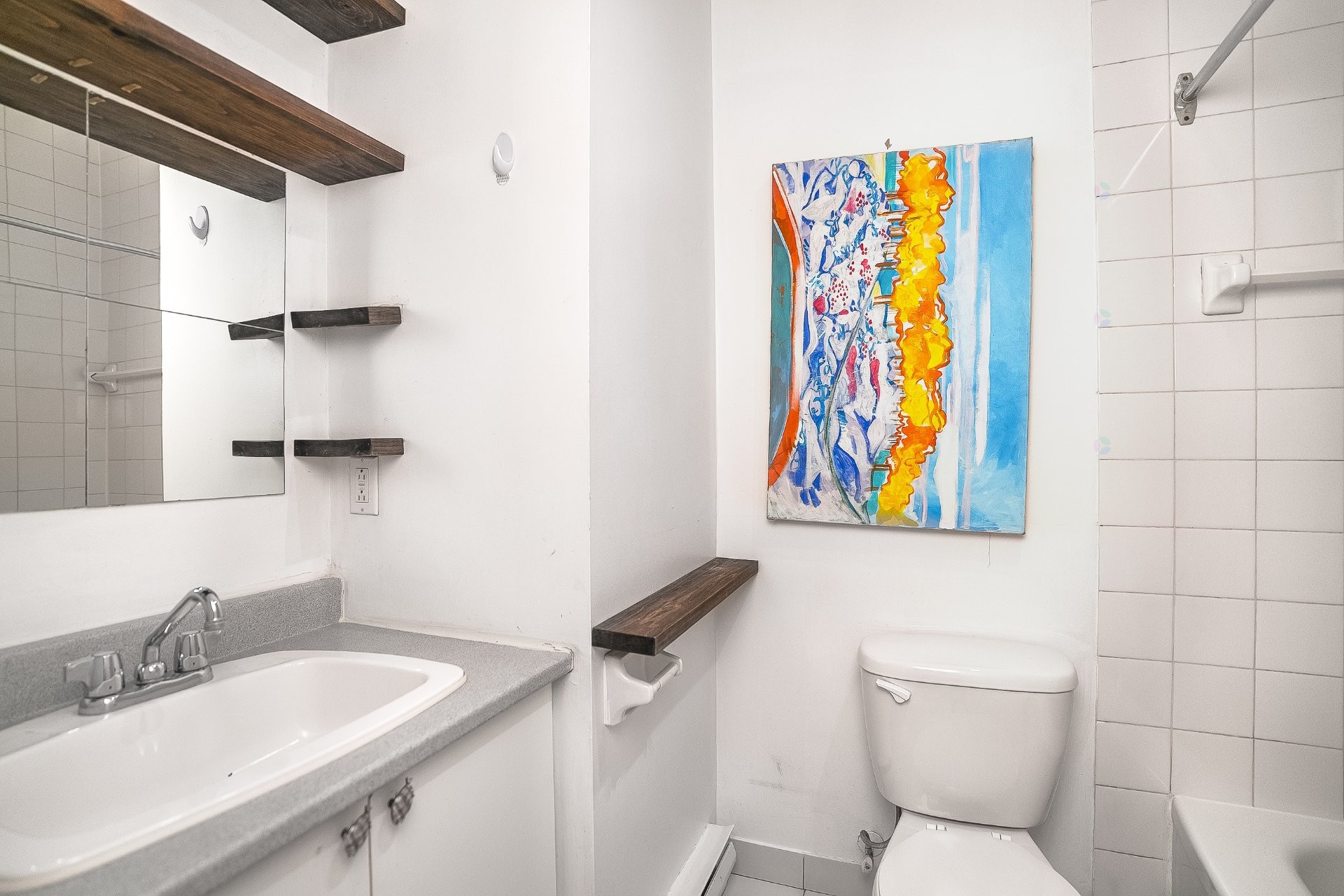 









1319


Rue Ste-Catherine E.

, 1,
Montréal (Ville-Marie),




QC
H2L2H4

