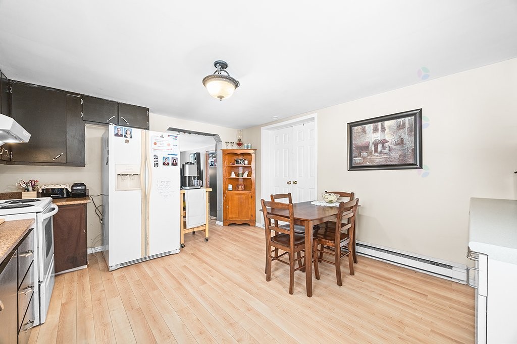 









206


Ch. de la Chute

,
Mansfield-et-Pontefract,




QC
J0X1R0

