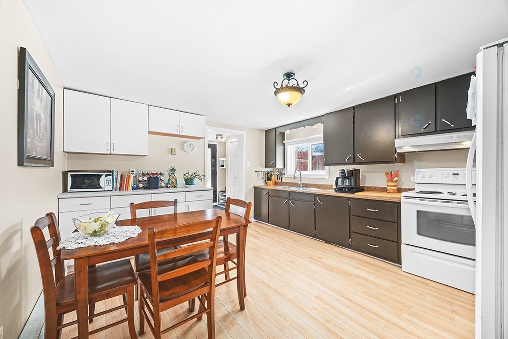 









206


Ch. de la Chute

,
Mansfield-et-Pontefract,




QC
J0X1R0

