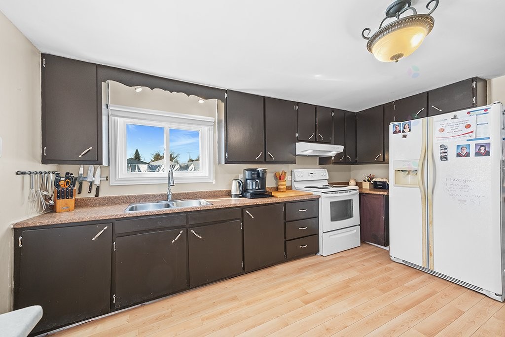 









206


Ch. de la Chute

,
Mansfield-et-Pontefract,




QC
J0X1R0

