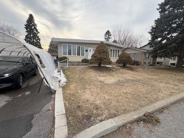 









7470


Rue Marisa

,
Brossard,




QC
J4Y1J5

