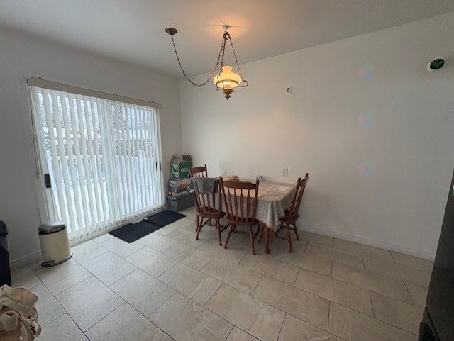 









7470


Rue Marisa

,
Brossard,




QC
J4Y1J5

