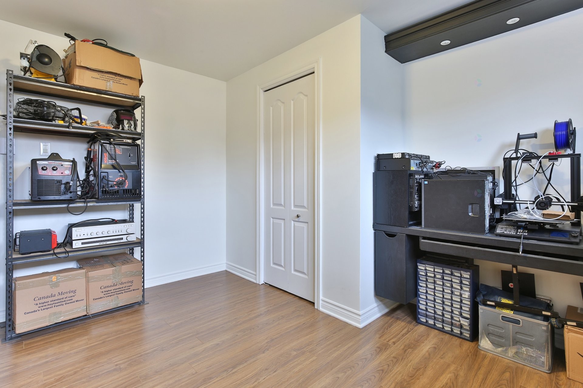 









291


Rue Vivaldi

,
Saint-Jean-sur-Richelieu,




QC
J3B0A4

