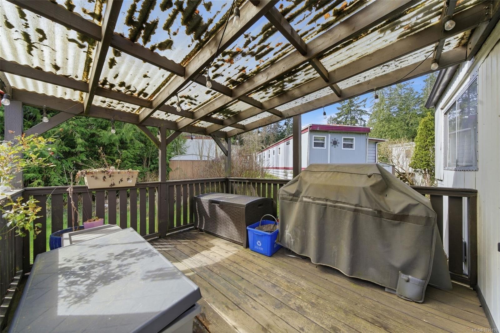 









2615


Otter Point

Rd, 11,
Sooke,




BC
V9Z 9J2

