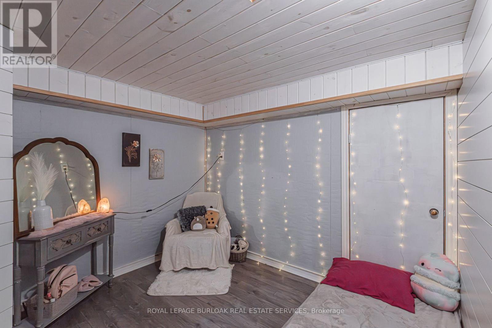 












2364 WINDHAM WEST QUARTERLINE ROAD W

,
Norfolk,




Ontario
N3Y4J9

