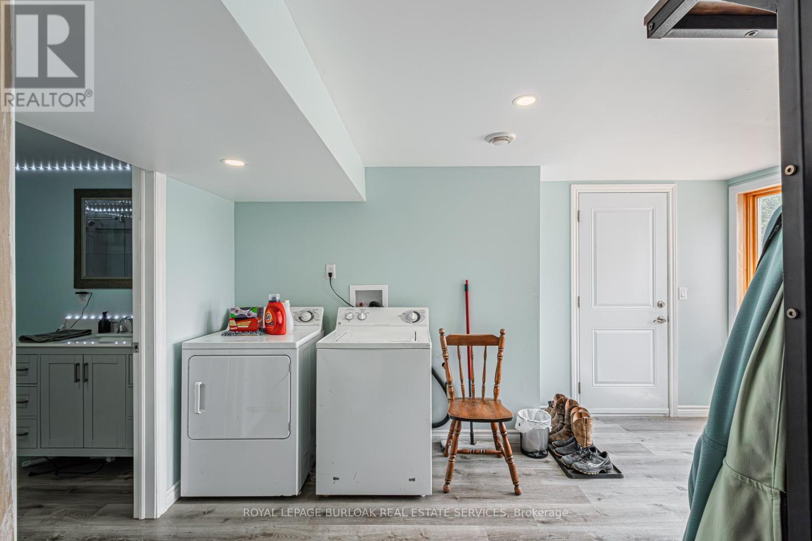 












2364 WINDHAM WEST QUARTERLINE ROAD W

,
Norfolk,




Ontario
N3Y4J9

