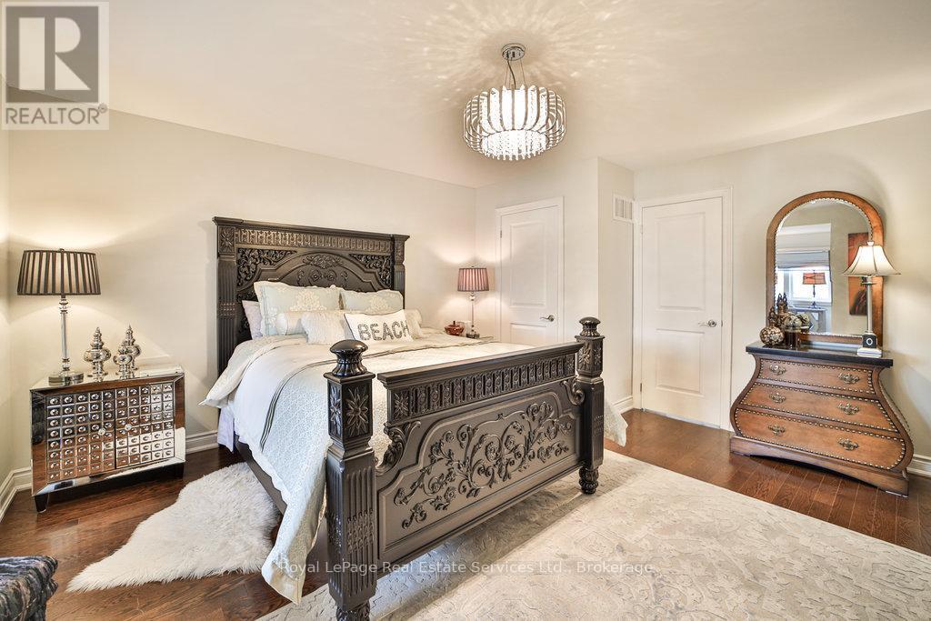 












13 SANDY COAST CRESCENT

,
Wasaga Beach,




Ontario
L9Z0G1

