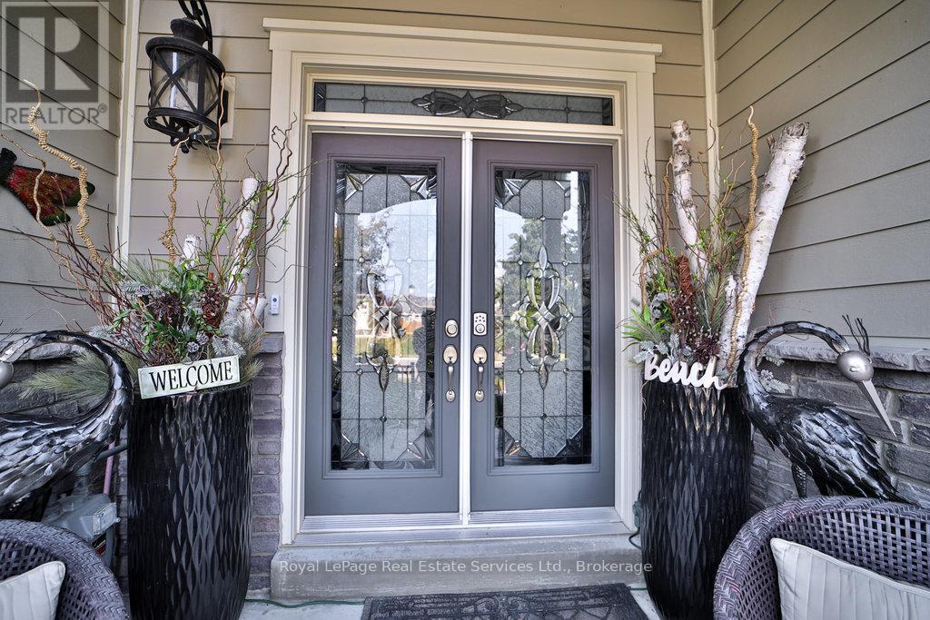 












13 SANDY COAST CRESCENT

,
Wasaga Beach,




Ontario
L9Z0G1

